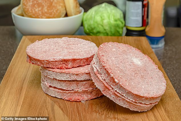 Police have determined that a man stabbed himself to death with a knife while trying to separate two frozen hamburgers (stock photo)