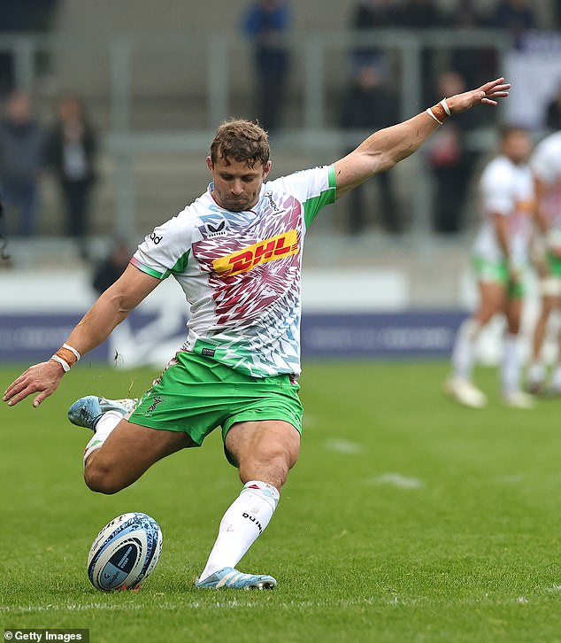 Welshman Leigh Halfpenny ensured Quins held on to their lead until the 75th minute, when Sale came back