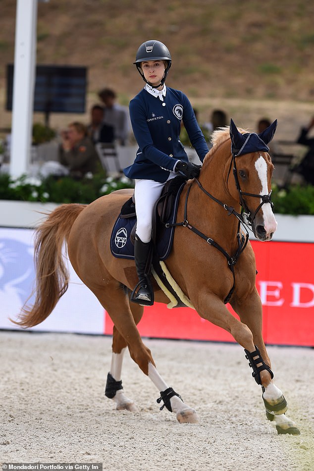 Eve is an experienced rider who previously represented Team USA on the world stage