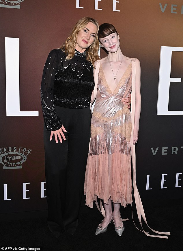 Kate and her co-star Andrea Riseborough posed together on the carpet. Andrea looked effortlessly chic in a plunging silver and peach dress