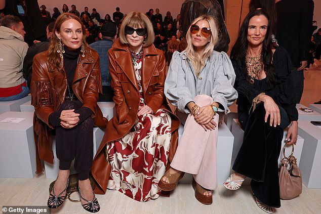 Diane Kruger, Anna Wintour, Sienna Miller and Juliette Lewis were in the front row