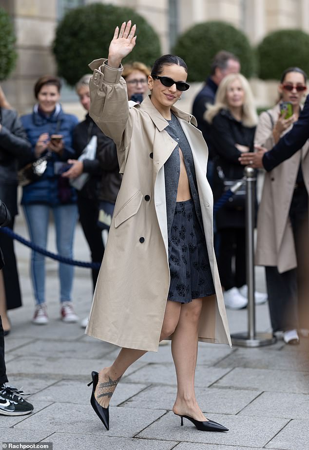 She gave fans a smile as she walked to a waiting car