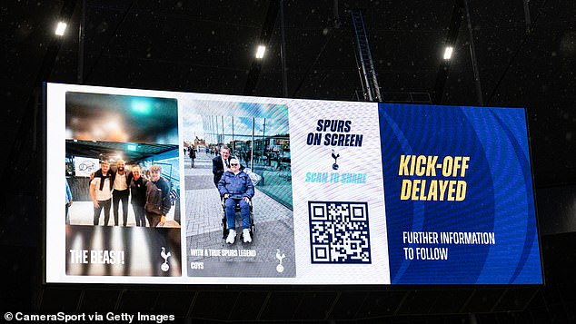 News of the postponed kick-off was communicated to supporters via the stadium's giant screens