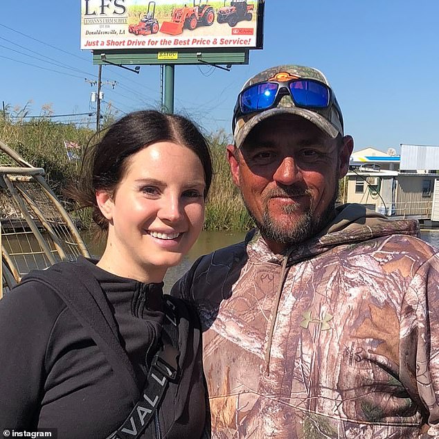 The 39-year-old singer walked down the aisle with her father Robert Grant in Des Allemandes, Louisiana, just a month after her romance was revealed