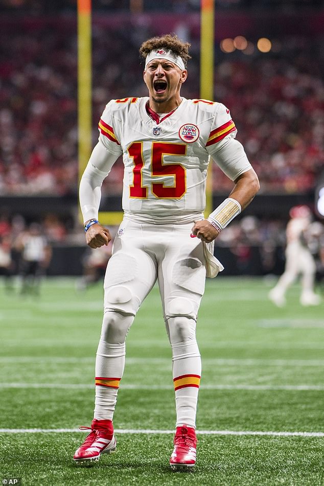 Mahomes and the Chiefs are 3-0 to start the season looking for their third straight title