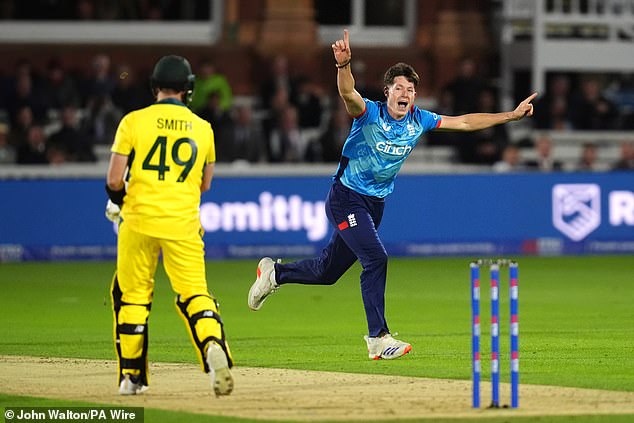 England's Matthew Potts (right) played with ball in hand as he claimed four wickets