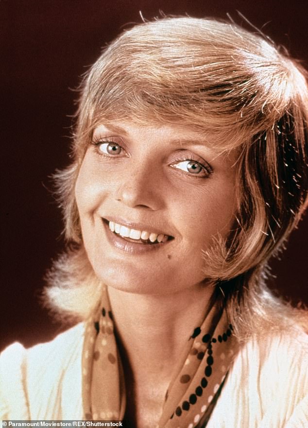 Williams also revealed that he was in love with his on-screen mother, Carol Brady, played by Florence Henderson