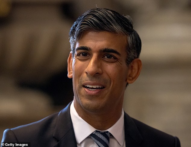 As Prime Minister, Rishi Sunak planned to ban single-use vapes