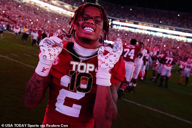 Ryan Williams (2) celebrates after beating the Georgia Bulldogs at Bryant-Denny Stadium