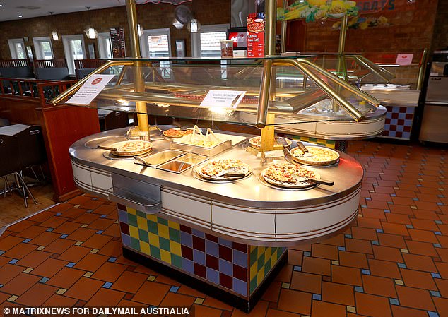 Check it out... Pizza Hut's last all-you-can-eat buffet restaurant