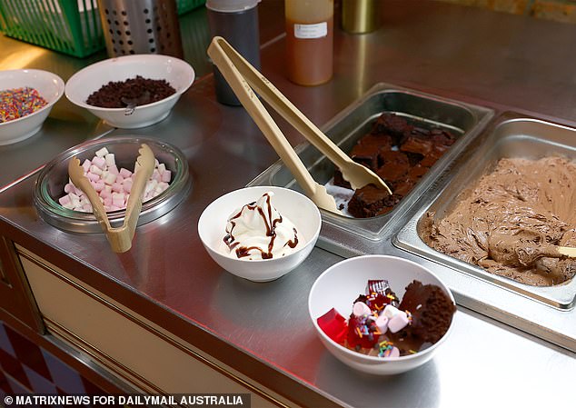 Pizza Hut's dessert station is captured in all its glory