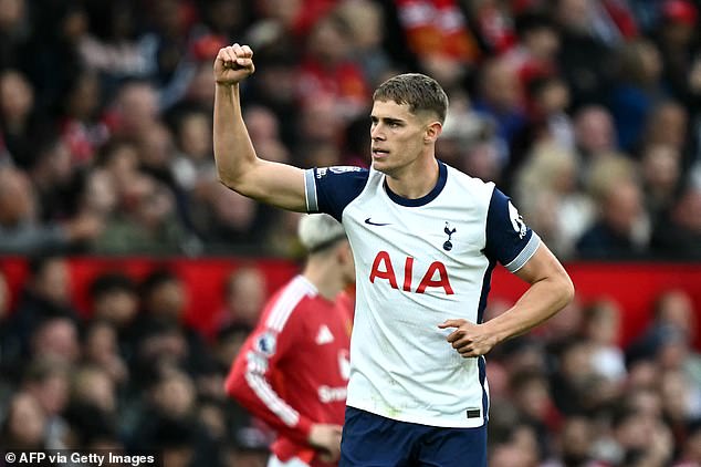 Van de Ven raised his fist in celebration after Brennan Johnson (not in shot) scored for Spurs