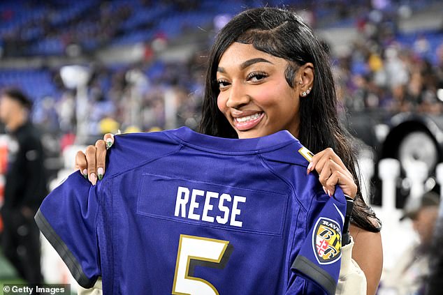 The 22-year-old posed with a custom Ravens jersey on the sideline at M&T Banks Stadium