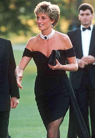 Meanwhile, Lucy's fans are also comparing her to the late Princess Diana after she wore a black dress with a bare chest to a hen party this weekend.