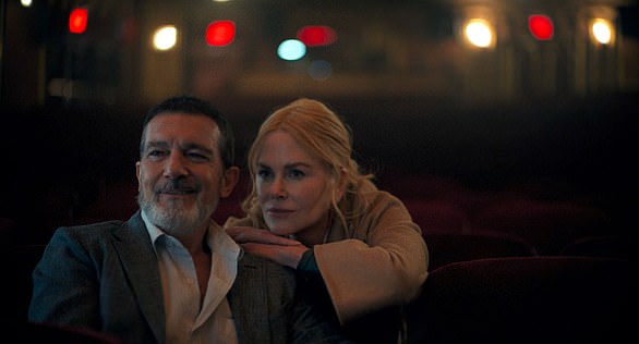 Antonio Banderas and Nicole Kidman in a scene