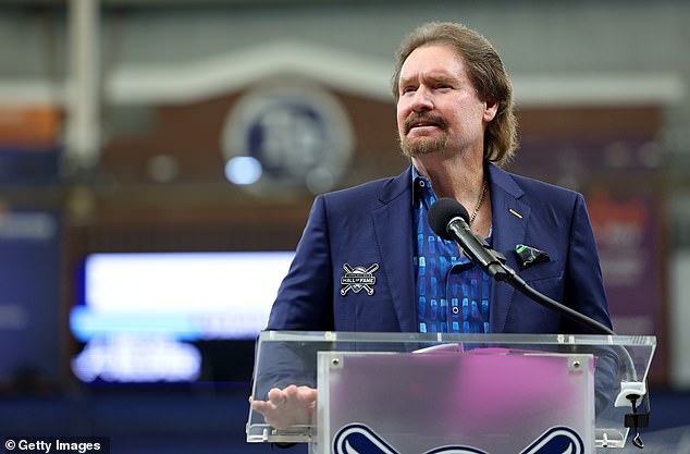 Former Yankees and Red Sox star Wade Boggs has revealed he is battling prostate cancer