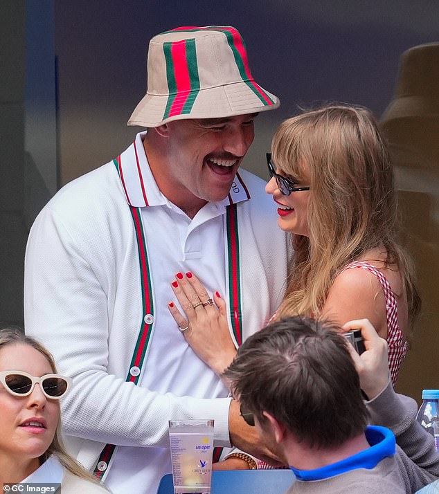 The singer and the athlete, both 34, attended the US Open in New York City together on Sunday and put on a very loving show for the cameras