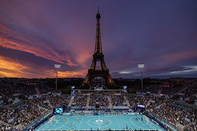 The field under the Eiffel Tower is one of the most spectacular stages of the Paralympic Games