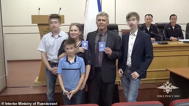 Americans Leo Lionel and Chantel Felice Haer have already moved to Russia with their children aged 16, 14 and 11