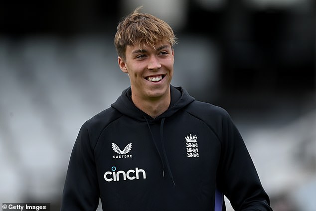 Josh Hull (pictured) will make his international debut when the final Test of the summer begins on Friday