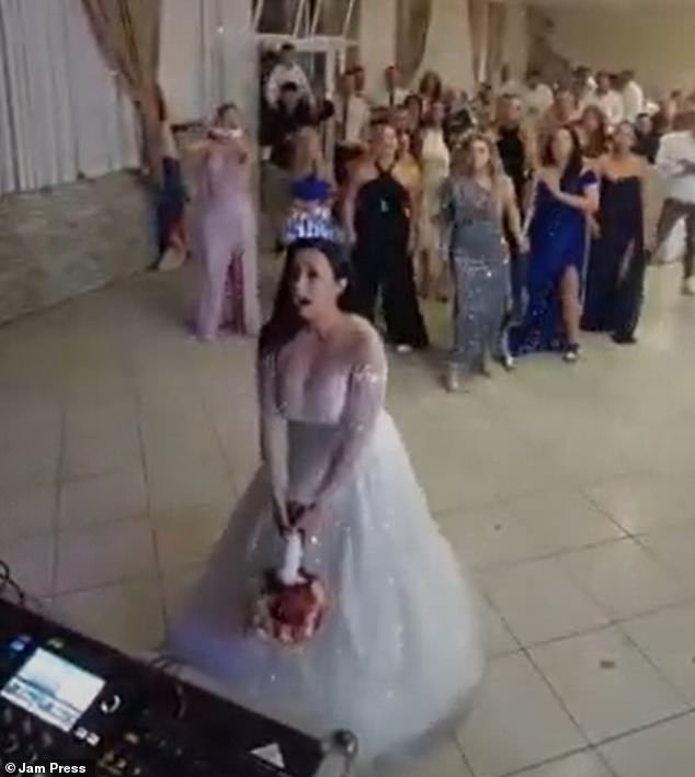 A fun wedding tradition quickly turned into an unexpected wrestling match when the bouquet toss led to a full-blown brawl among guests at a wedding