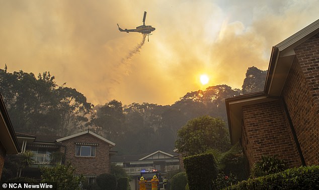 The NSW Rural Fire Service has issued a warning for 100 Meatworks Avenue in Oxford Falls after a fire broke out on Saturday afternoon and was 