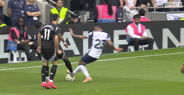 Jurrien Timber was only given a yellow card after hitting Tottenham player Pedro Porro on the ankle