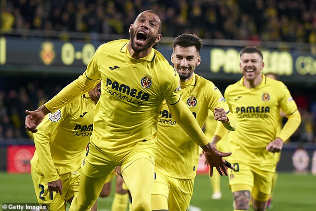 Former Tottenham midfielder Etienne Capoue enjoyed a successful three-year spell in LaLiga with Villarreal