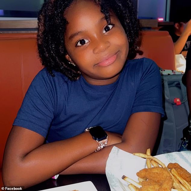 Harmony Rose Washington, a fourth-grader at Prairie Trails Elementary School in Chicago, committed suicide on February 20, a few days after her 10th birthday.