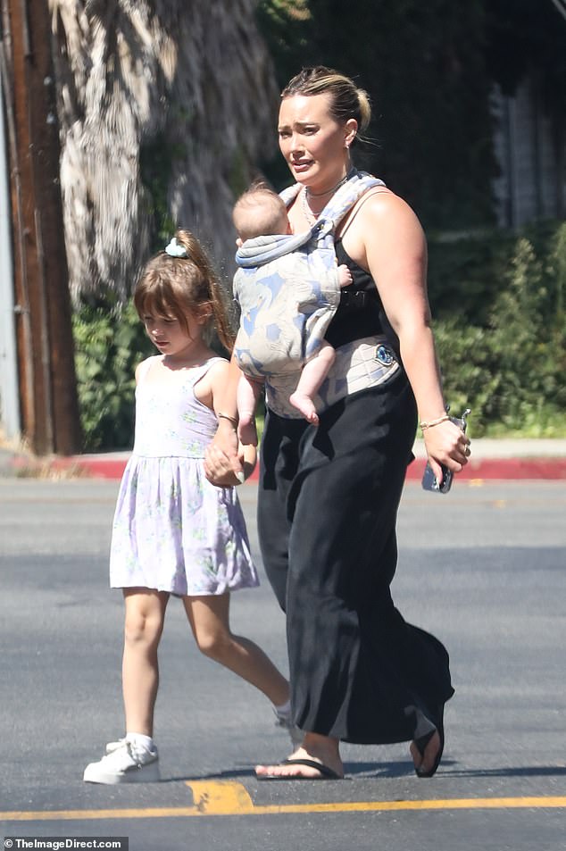 Hilary Duff proved worthy of her supermom status when she stepped out with her large group of daughters in Los Angeles on Monday