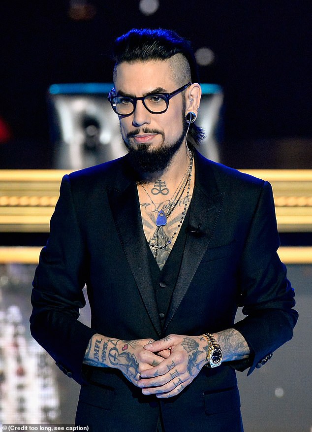 Jane's Addiction guitarist Dave Navarro's tumultuous stage career also spills over into his private life, which includes multiple marriages, romantic interests and public battles with drug and alcohol addiction.