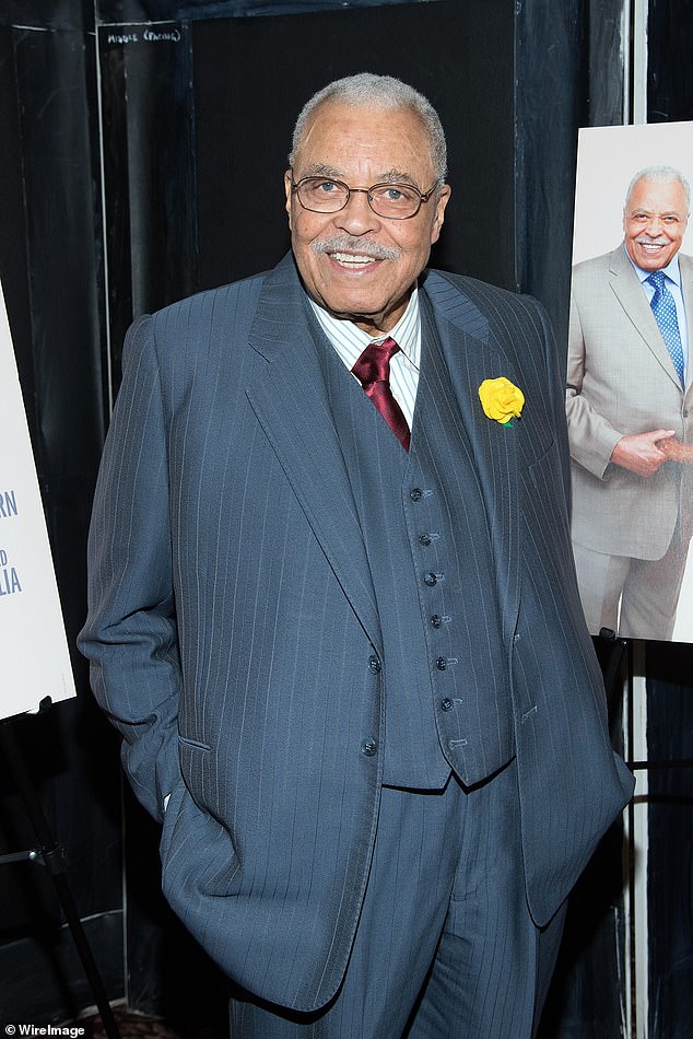 Iconic actor James Earl Jones has died at age 93 - photo 2015