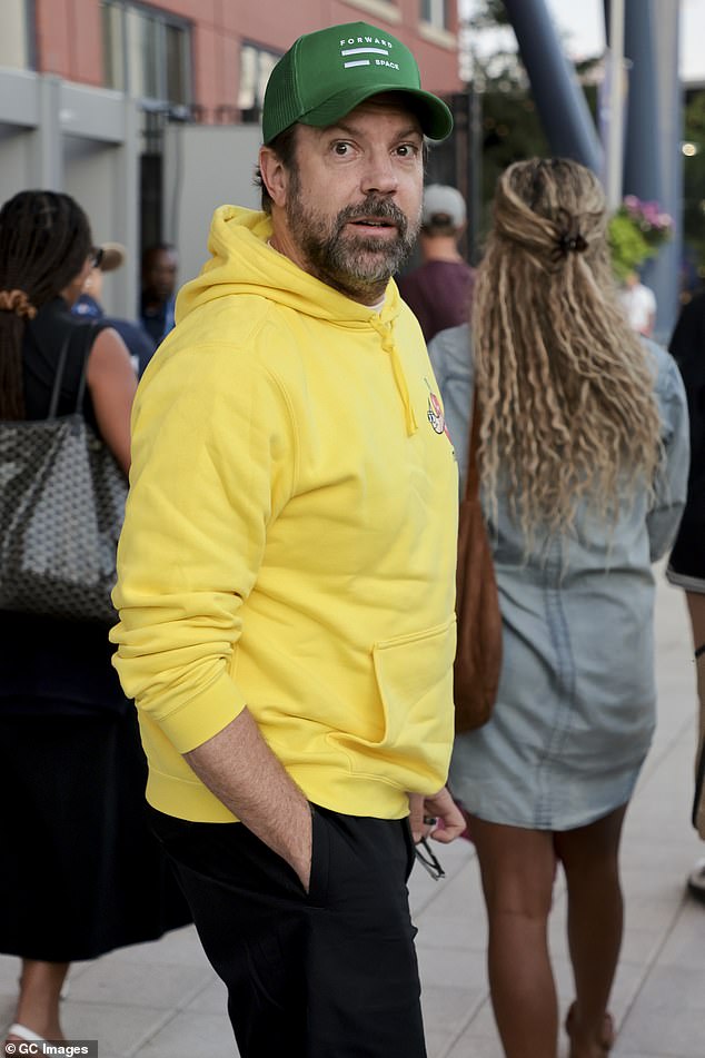 Jason Sudeikis, 49, appeared uncomfortable as he confronted a group of people trying to get his autograph in Los Angeles on Saturday. Pictured earlier this month in New York