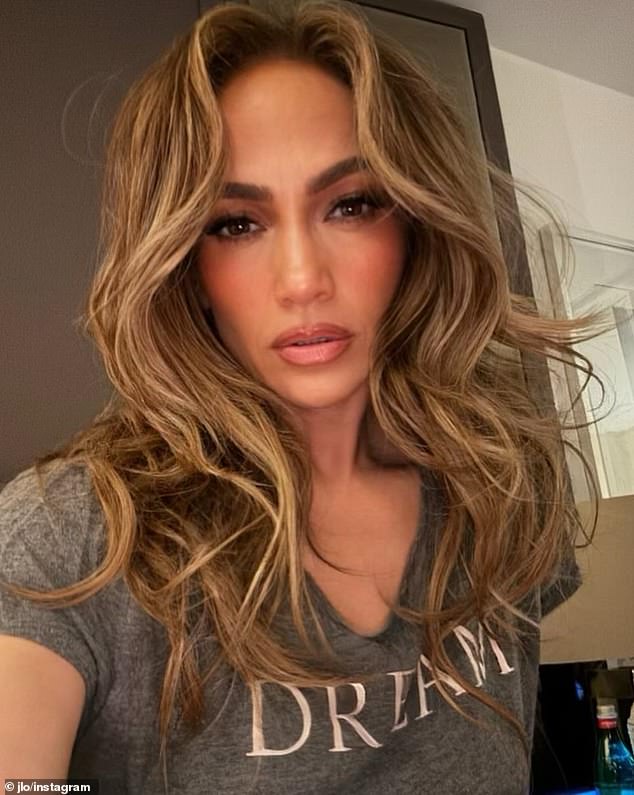 Jennifer Lopez appears to take a sly dig at Ben Affleck in a new Instagram album posted Saturday — more than a week after she filed for divorce from him