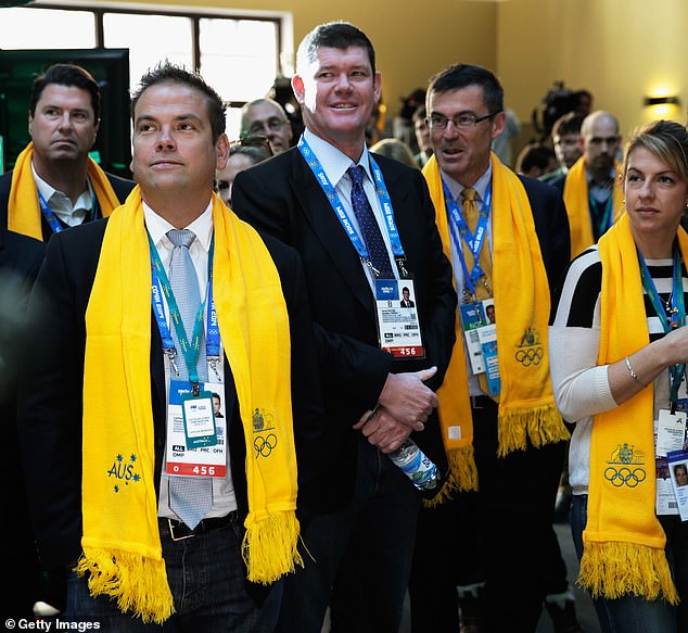 Mr Packer (pictured centre left) said Lachlan Murdoch's (pictured front left) simple act of friendship was something he had never forgotten