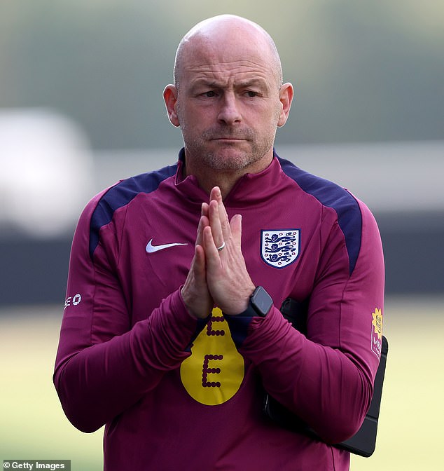 England manager Lee Carsley has announced he will not sing the national anthem before his first match in charge against the Republic of Ireland, a confession likely to infuriate supporters