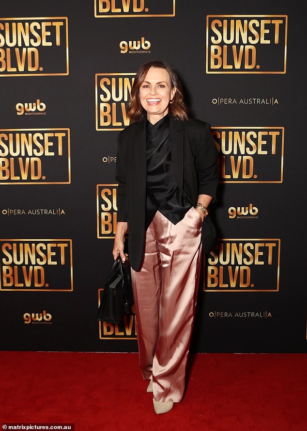 At the end of last month, Lisa stood with a smile on the red carpet during the opening night of Sunset Boulevard in Sydney