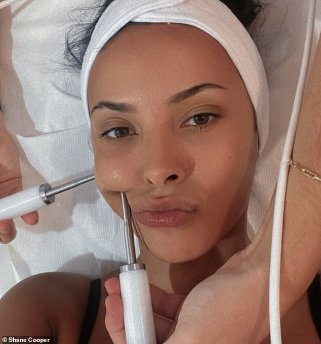 Maya got Shane Cooper's exclusive facial to make sure her skin was glowing and camera ready. Shan combined the facial with a body definition treatment on her stomach and thighs