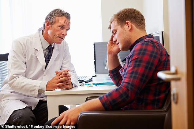 The figures show that in the last parliamentary period there were 71 million GP appointments with a waiting time of four weeks or longer. (Stock photo)