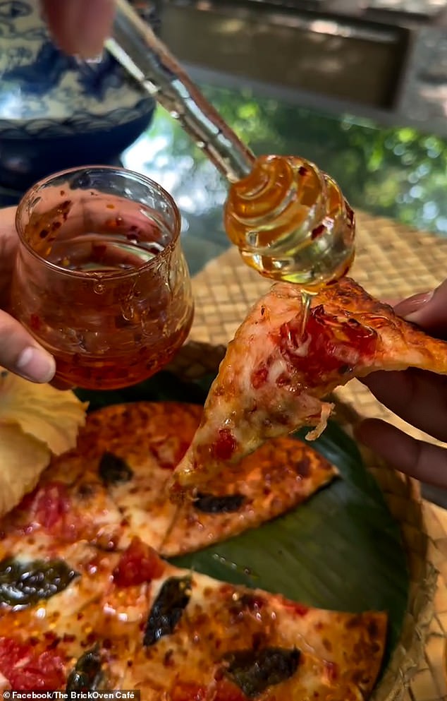 Hot honey was originally used as a pizza topping (photo)