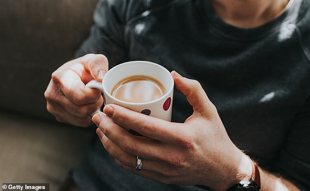 People who drink tea with iron-rich foods unknowingly run the risk of iron deficiency