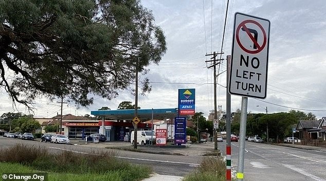 Motorists have expressed outrage over the sign, as it prevents drivers from entering the intersection and reaching several suburbs, causing traffic chaos (photo)