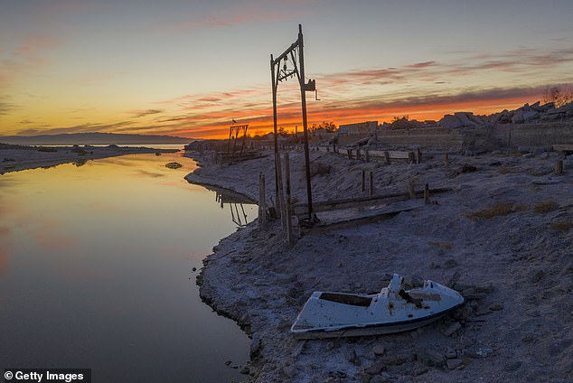 A popular California vacation destination once frequented by artists including Rock Hudson, Frank Sinatra and Jerry Lewis is now plagued by a suspicious stench