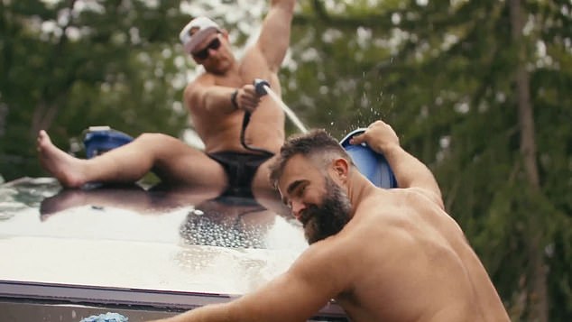 Former Eagles nose tackle Beau Allen sprays Jason Kelce with the hose during a beer commercial