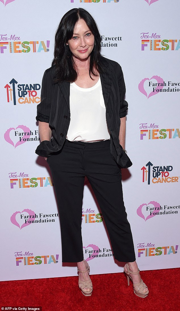 Shannen Doherty was honored by some of her former Beverly Hills, 90210 castmates this week at 90s Con; pictured in 2019