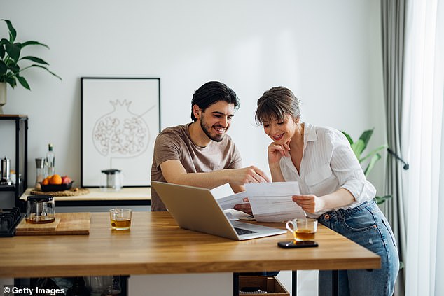 In the event of a breakup or divorce, it can be very difficult to untangle joint accounts and people run the risk of being left with no credit history