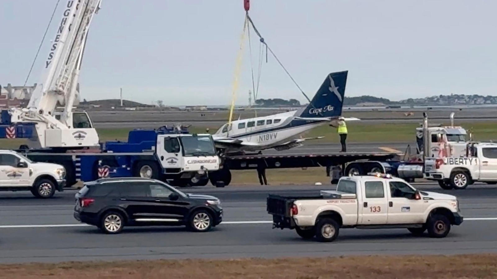 Small plane lands safely at Boston's Logan airport with just one wheel deployed