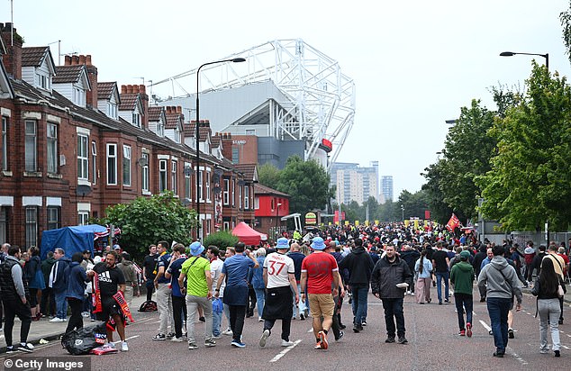 It's hard to see how Manchester United can build a new stadium next to Old Trafford