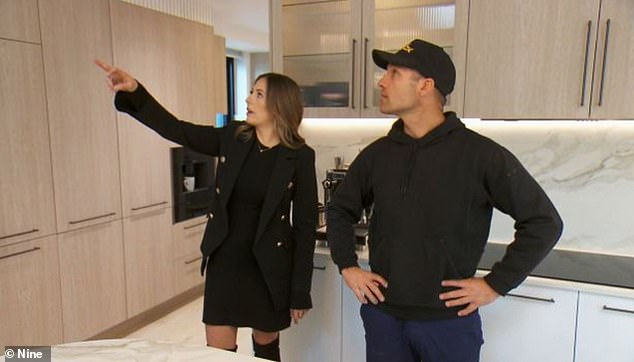 Kylie and Brad may have won a victory with their sleek, all-black kitchen, but now it’s Dan and Dani’s turn to write their rave reviews. And they certainly didn’t hold back.