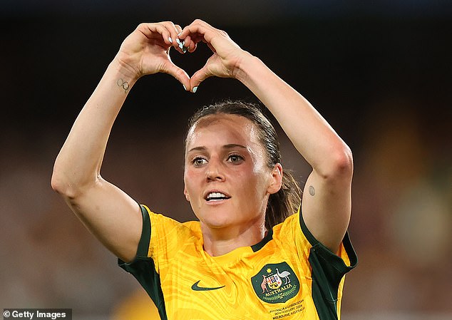 Australian Matildas star Hayley Raso has signed for Tottenham in the Women's Super League